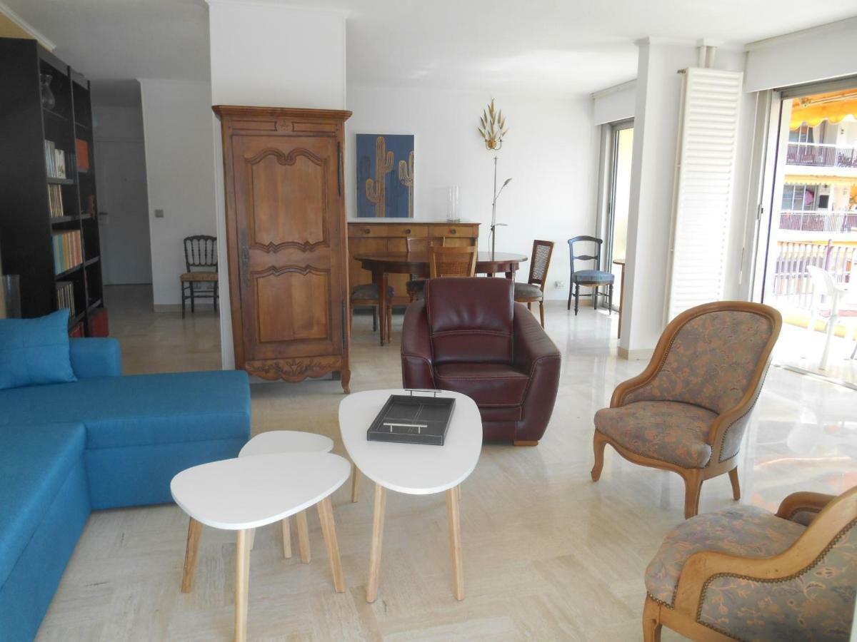 Appartement Le France - Vacances Cote D'Azur Манделю-ла-Напул Екстериор снимка