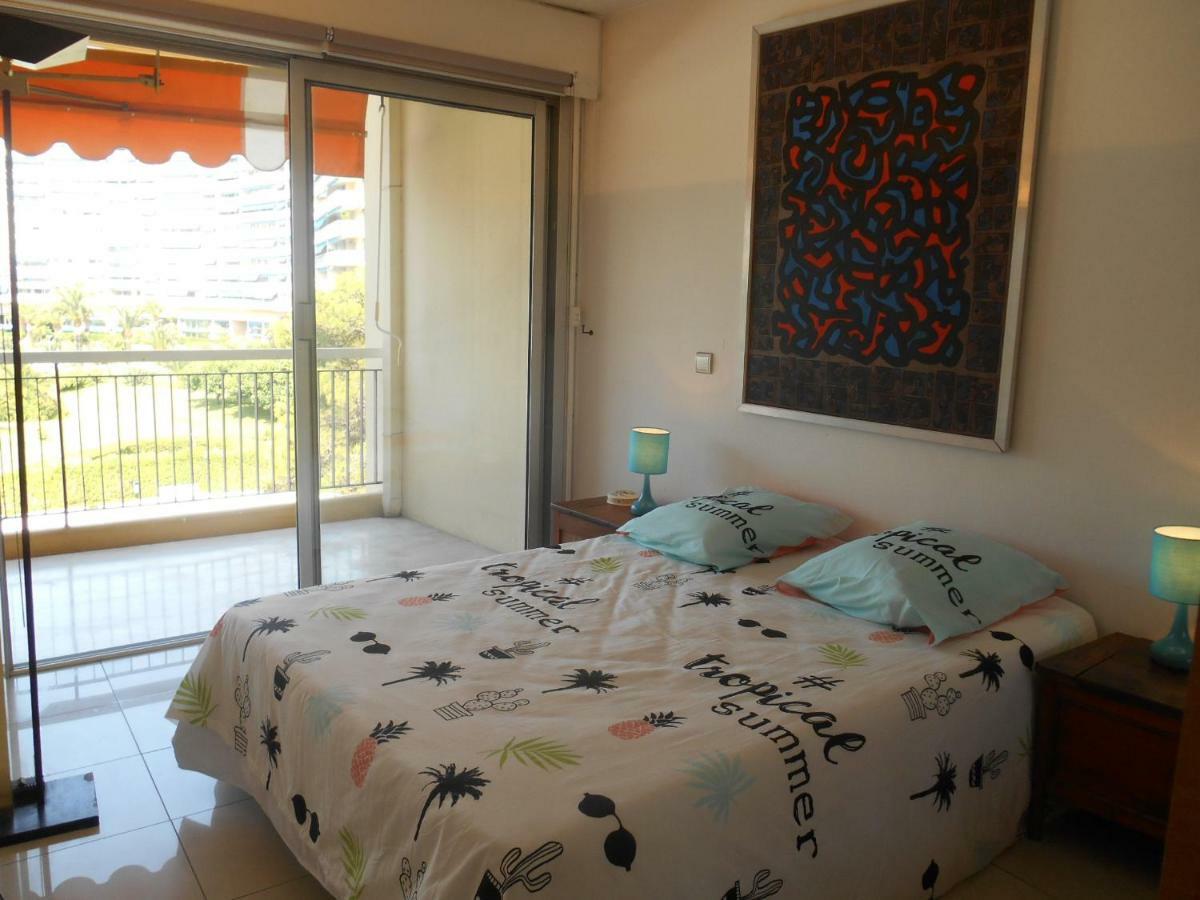 Appartement Le France - Vacances Cote D'Azur Манделю-ла-Напул Екстериор снимка