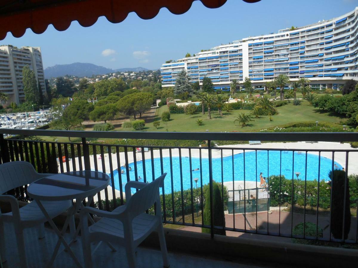 Appartement Le France - Vacances Cote D'Azur Манделю-ла-Напул Екстериор снимка
